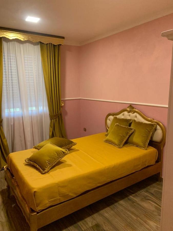 Le 4 Stelle Luminose Apartamento Trinitapoli Exterior foto