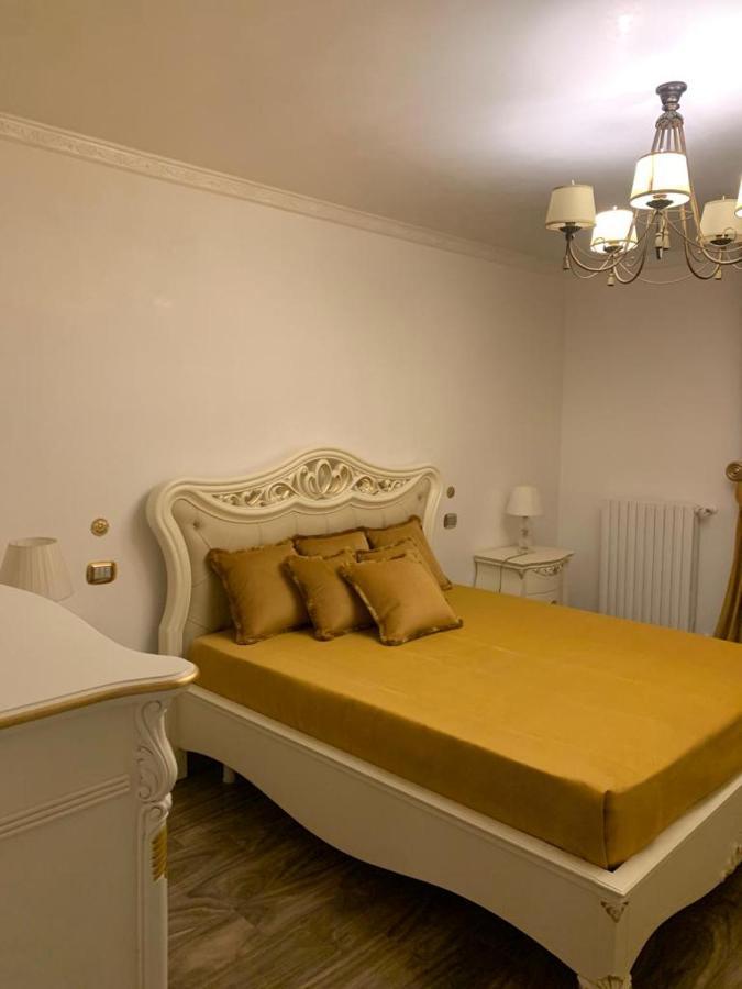 Le 4 Stelle Luminose Apartamento Trinitapoli Exterior foto