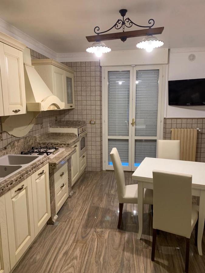 Le 4 Stelle Luminose Apartamento Trinitapoli Exterior foto